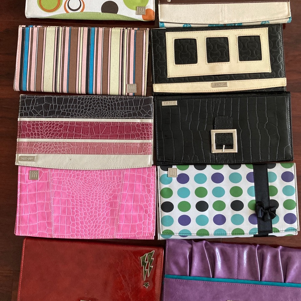 COPY - collection of 9 assorted Miche classic purse shells and one base purse